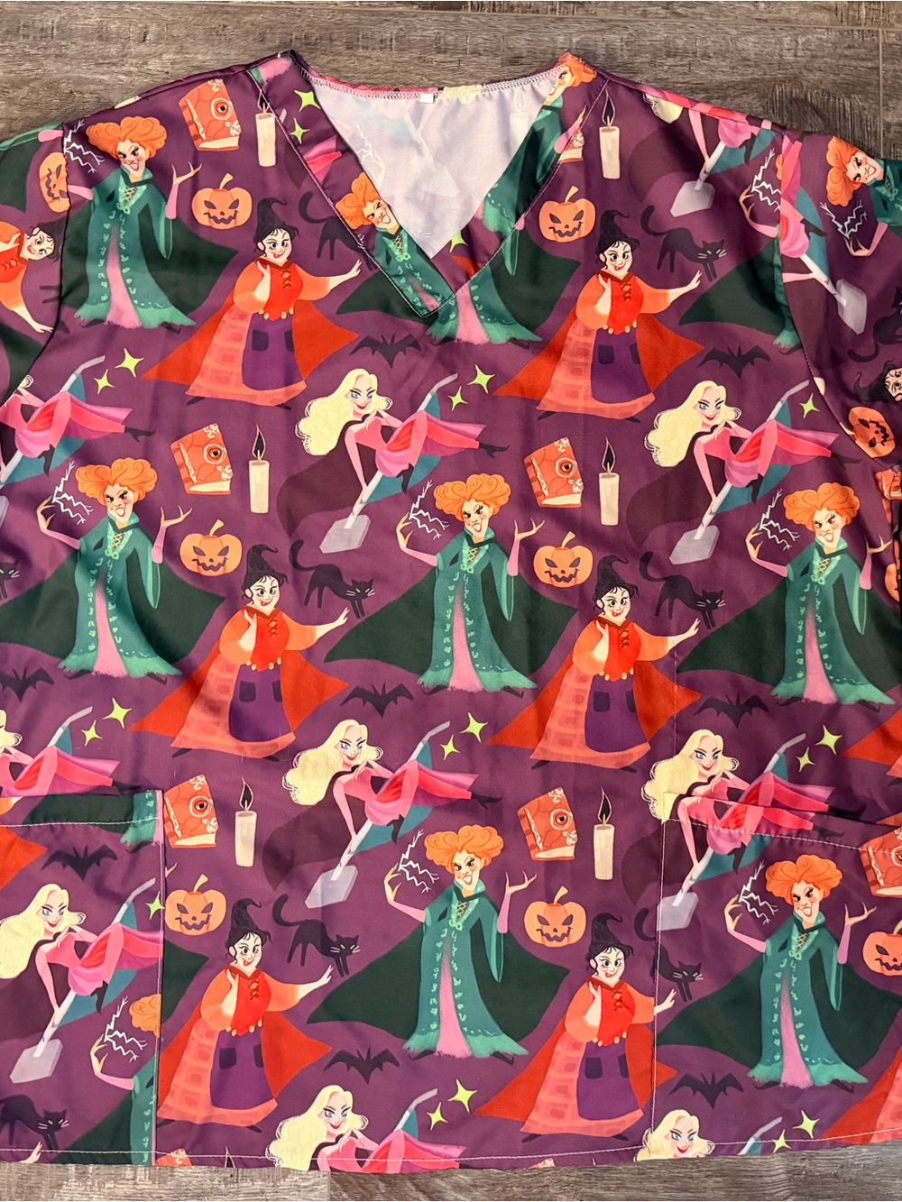 Hocus Pocus Halloween Witches Scrub Top. 4XL